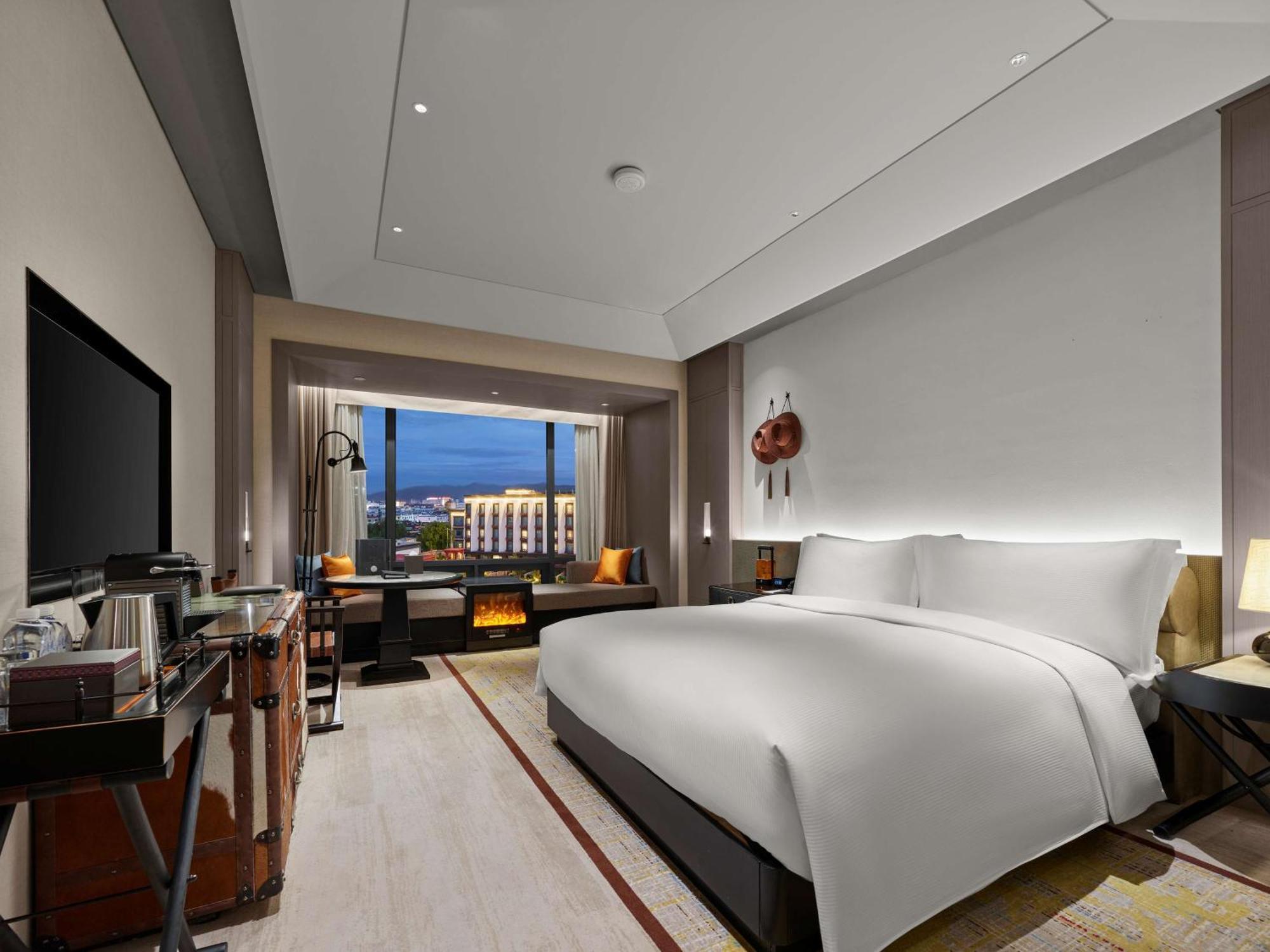 Hilton Shigatse Hotell Xigaze Exteriör bild