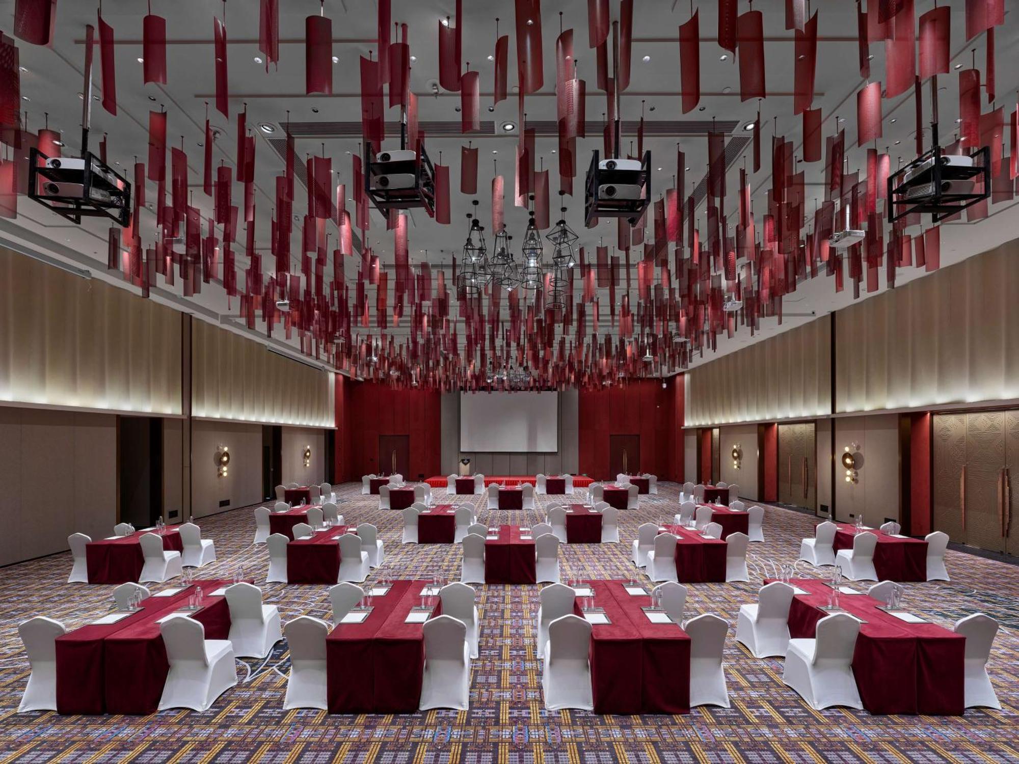 Hilton Shigatse Hotell Xigaze Exteriör bild