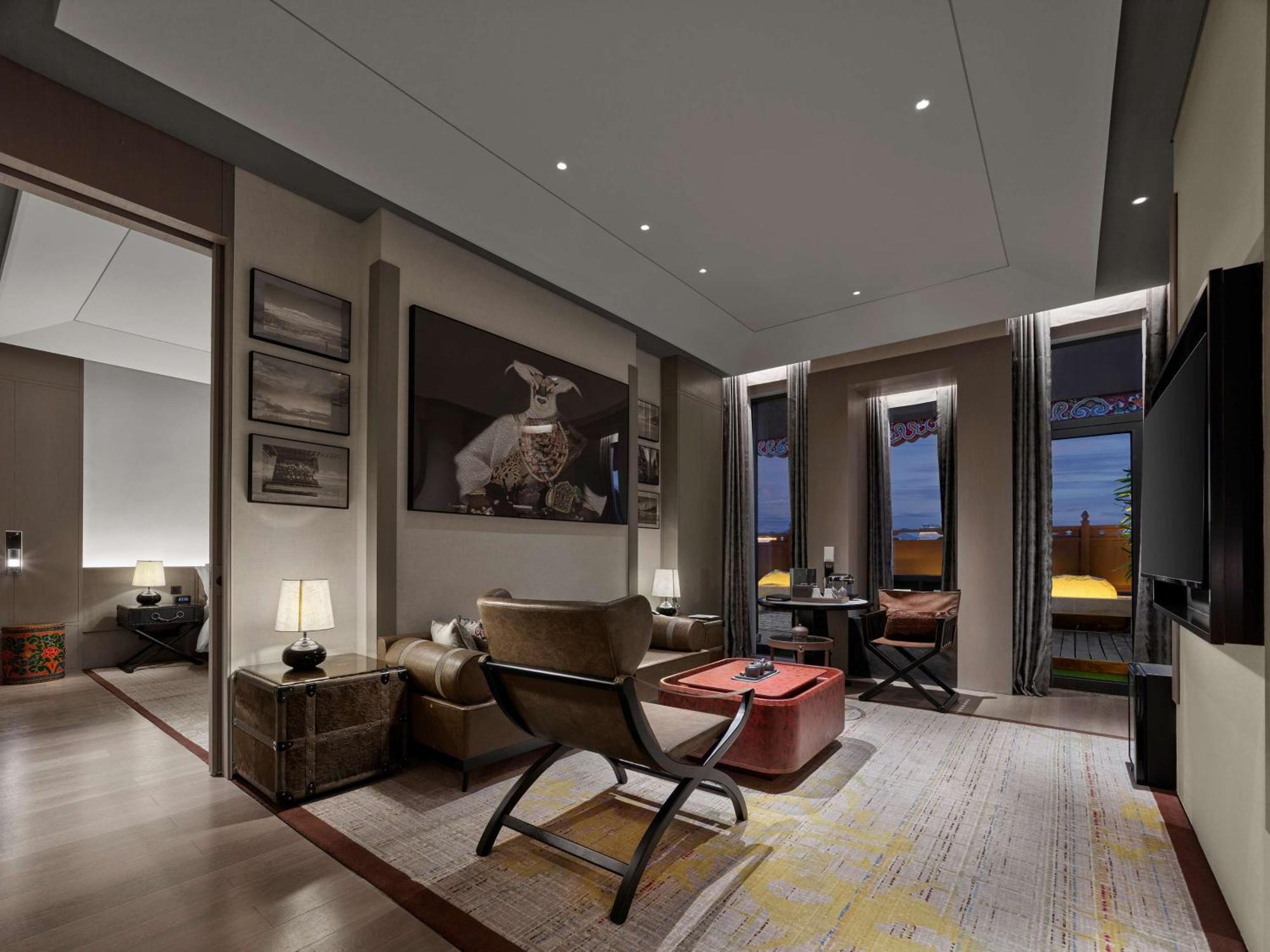 Hilton Shigatse Hotell Xigaze Exteriör bild
